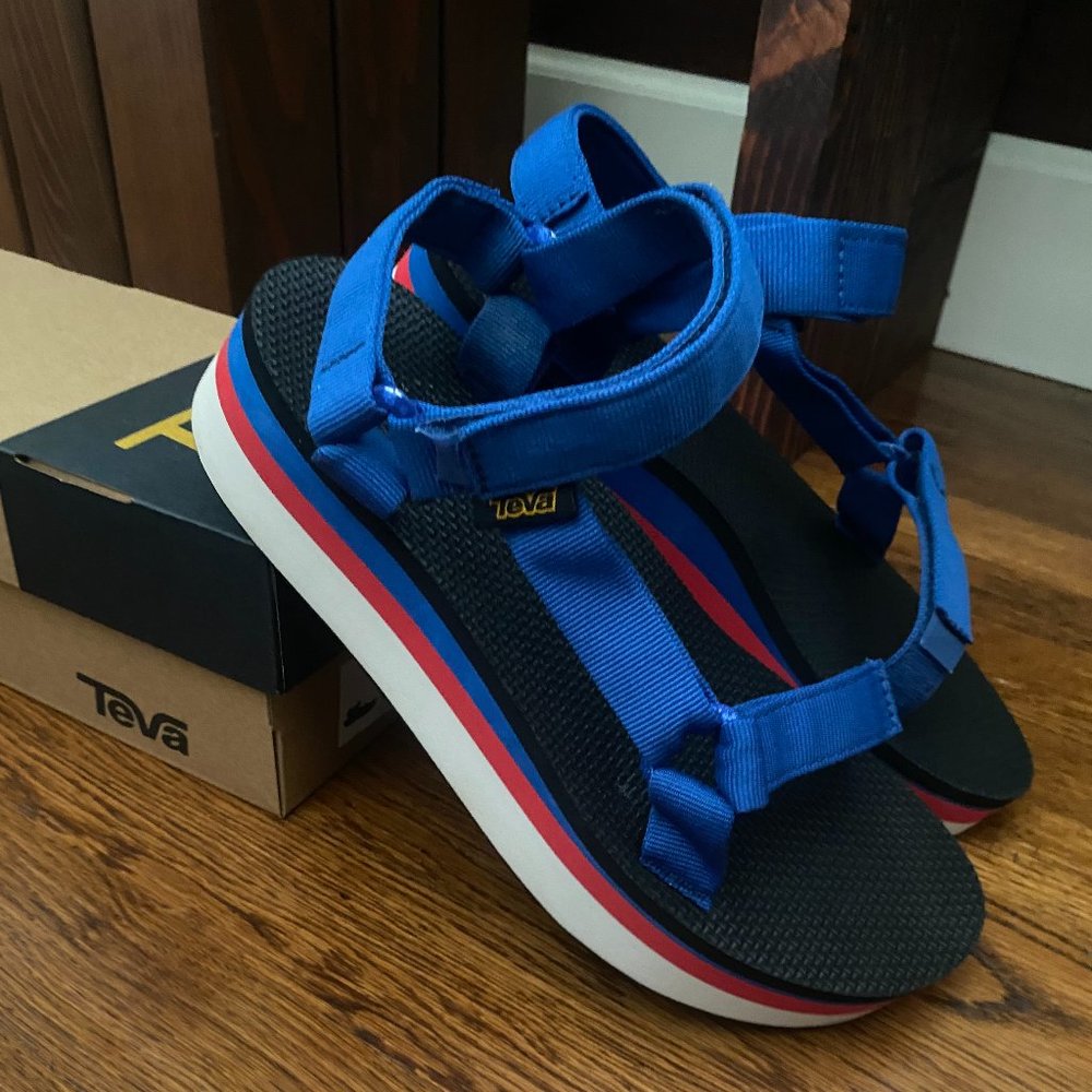 Teva 'Flatform Universal Retro Multi Womens Platform Sandals